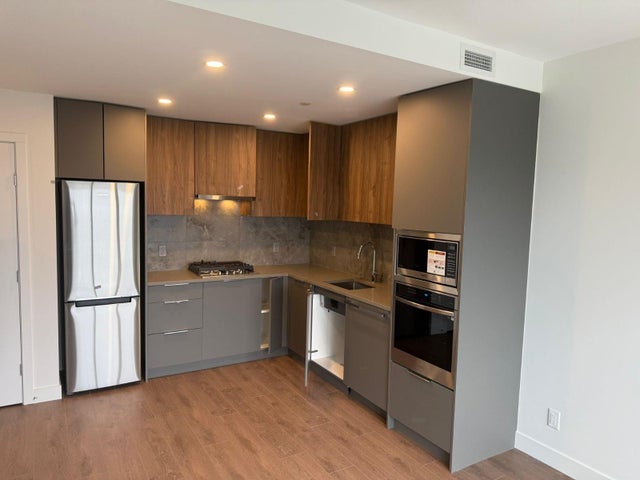 2306 13387 Old Yale Road, Surrey