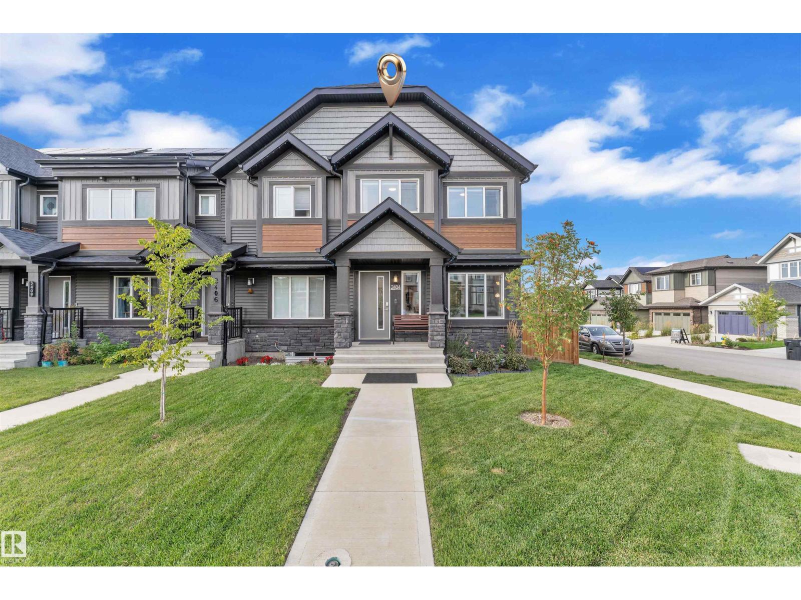 2404 Trumpter Wy Nw, Edmonton