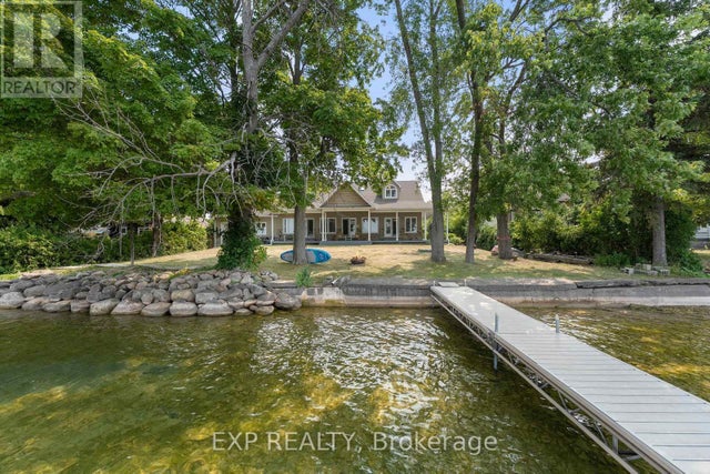 22 Blue Heron Drive, Georgina (virginia)