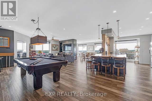 1502 - 65 Ellen Street, Barrie (city Centre)