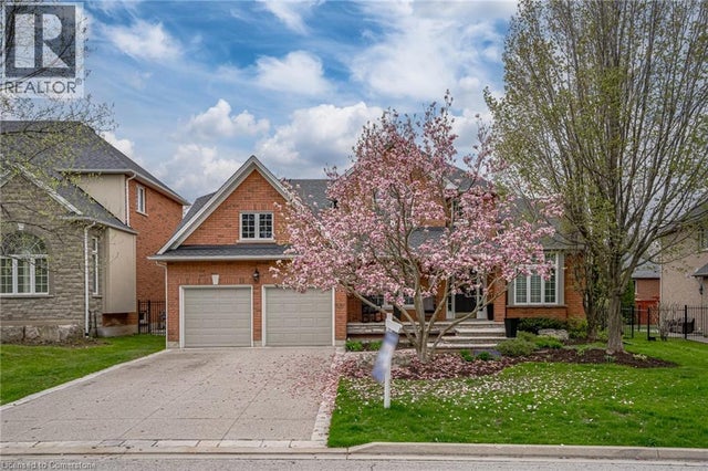 148 Foxridge Drive, Ancaster