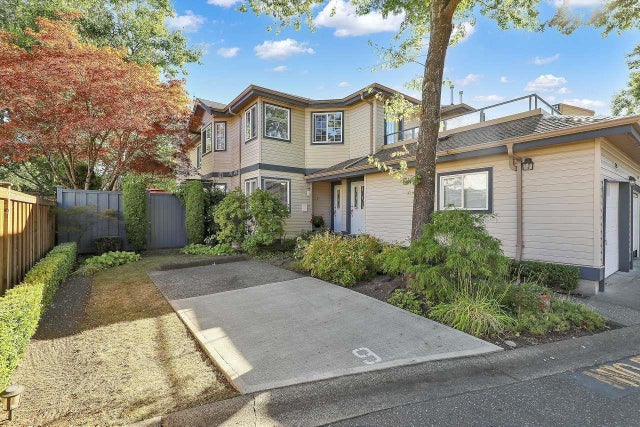 25 8338 158 Street, Surrey