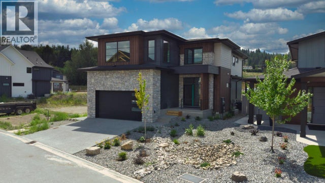 925 Bull Crescent, Kelowna