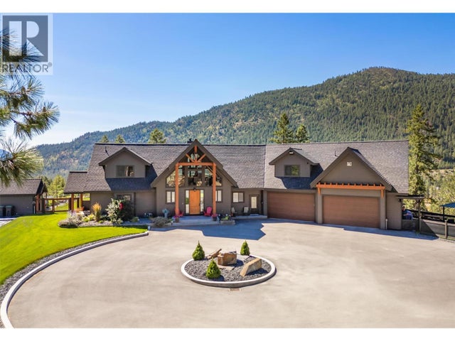 4495 Maxwell Road, Peachland