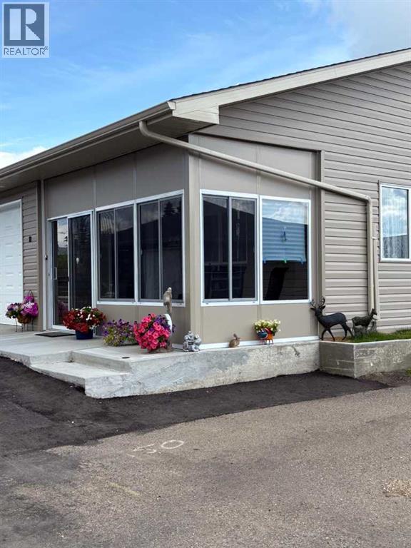 200 Legacy Lane, Rimbey