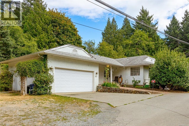 667 Goldie Ave, Langford