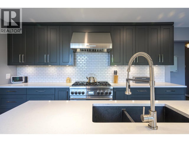 5627 Timbervalley Road, Delta