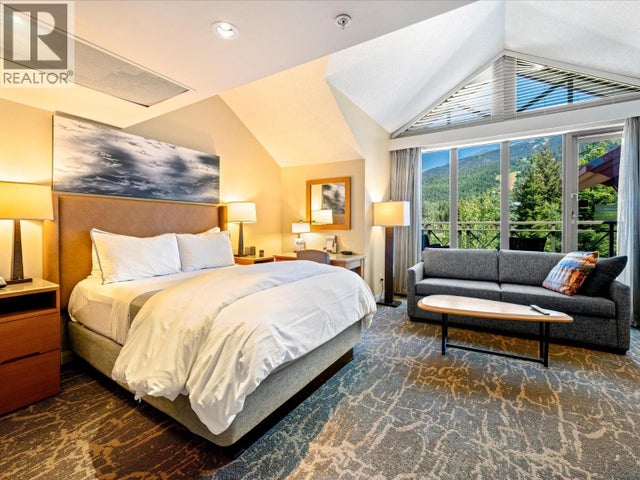 904 4090 Whistler Way, Whistler