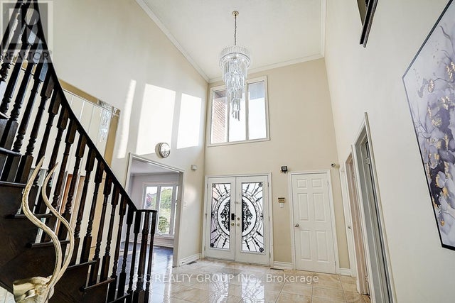 19 Delancey Crescent, Markham (markville)