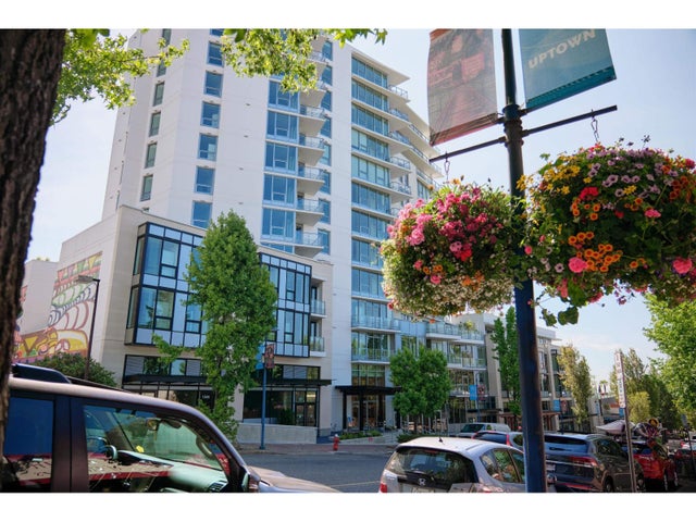 208 1342 Johnston Road, White Rock