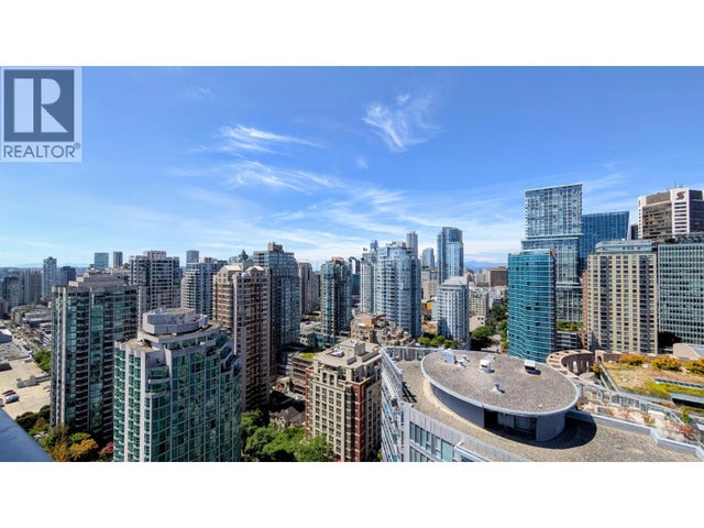 3301 233 Robson Street, Vancouver