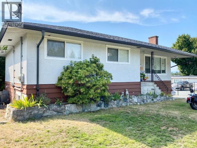 4621 Manson Ave, Powell River