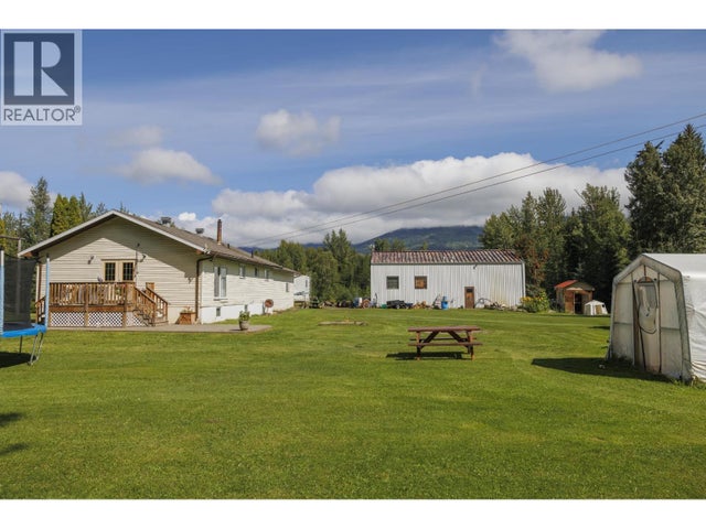 1200 Dorval Road, Mcbride