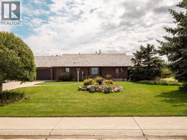 222 5a Avenue E, Cardston