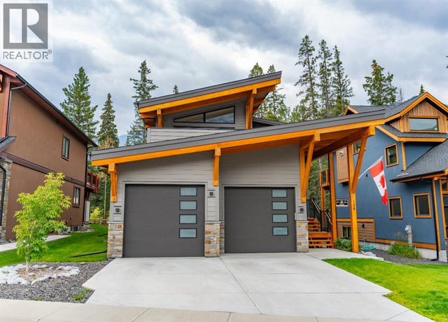 104 River's Bend Way, Dead Man's Flats