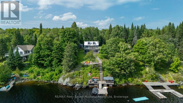 16 Golden Horseshoe Lane, Whitestone (hagerman)