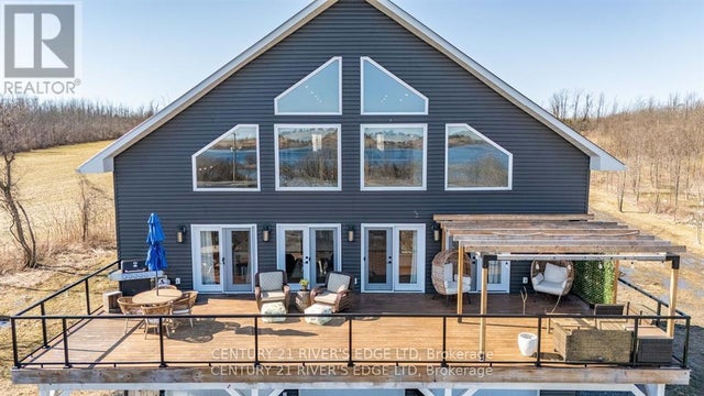 10115 County Rd 2 Road, South Dundas