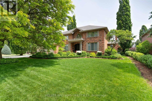 95 Highland Woods Court, London South (south P)