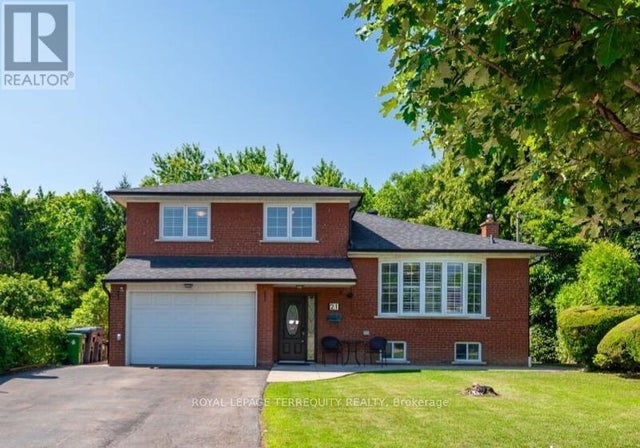 21 Pylon Place, Toronto (elms-Old Rexdale)