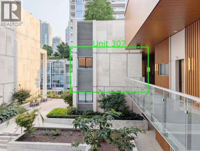 307 6000 Mckay Avenue, Burnaby