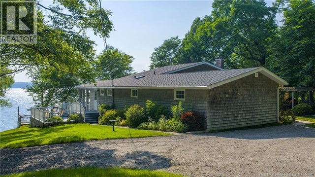 3690 Route 127, Bayside