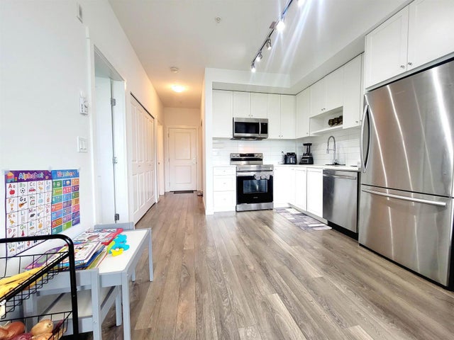 502 13623 81a Avenue, Surrey