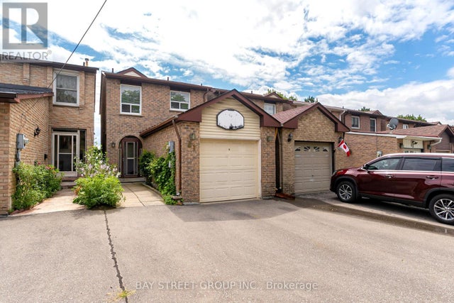 61 Mabley Crescent, Vaughan (lakeview Estates)