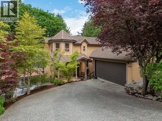 5836 Marine Way, Sechelt