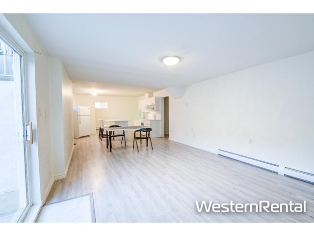 Bsmt 11028 162a Street, Surrey