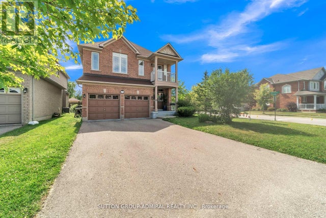 70 Blackforest Drive, Richmond Hill (oak Ridges)