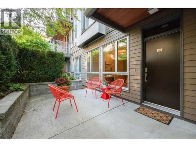 115 735 W 15th Street, North Vancouver