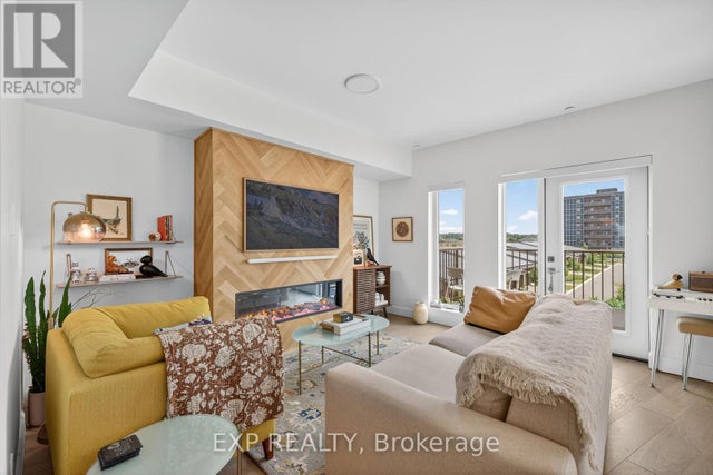 A112 - 2062 Lumen Drive, Middlesex (south A)