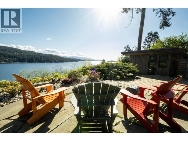 7626 Eureka Avenue, Halfmoon Bay