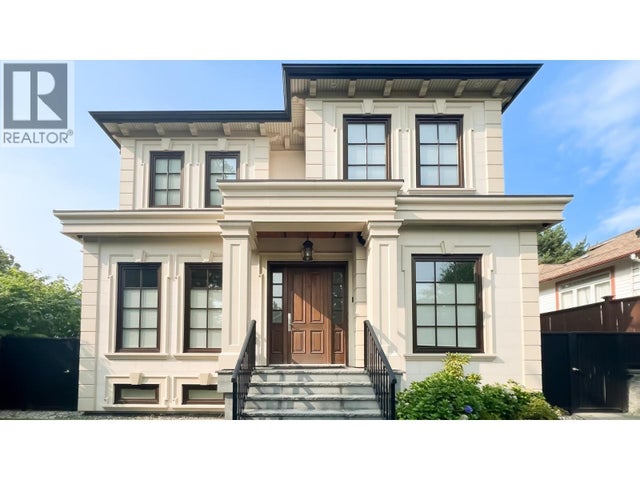 2071 W 36th Avenue, Vancouver