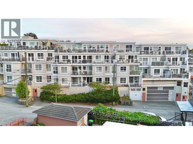 102 2973 Kingsway, Vancouver