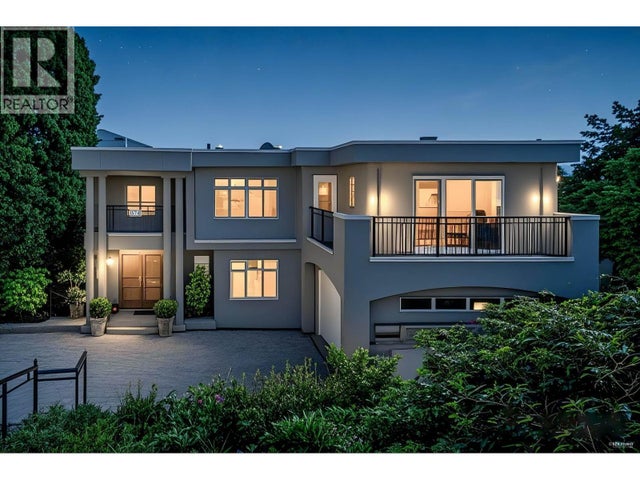 574 St. Andrews Place, West Vancouver