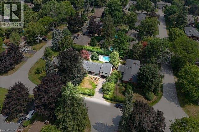 655 Gayne Boulevard, Burlington