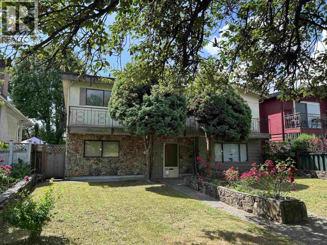 2514 E 49th Avenue, Vancouver