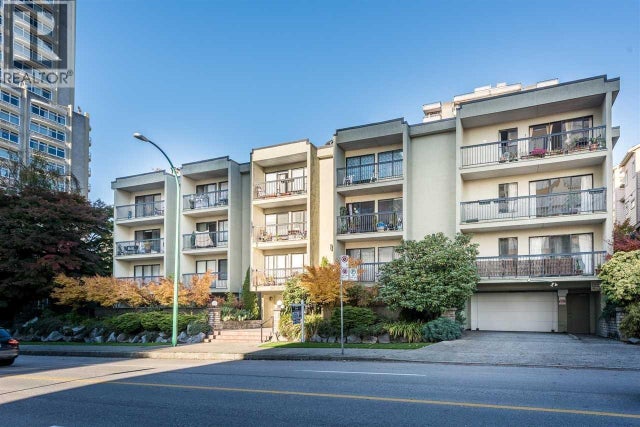 312 1215 Pacific Street, Vancouver