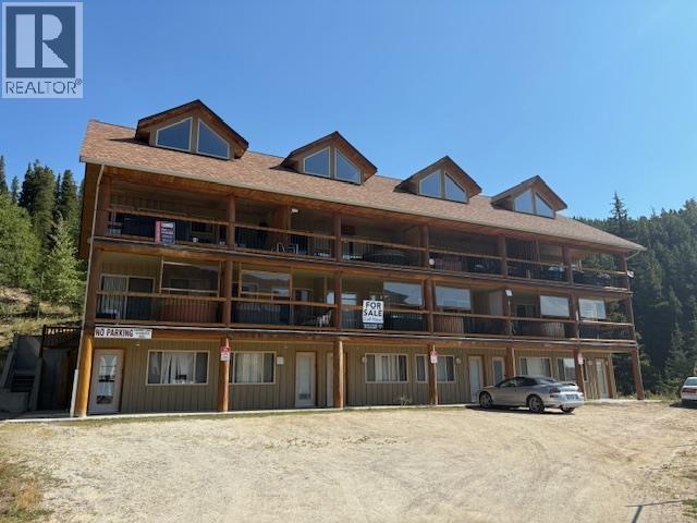 161 Clearview Crescent Unit# 102, Apex Mountain