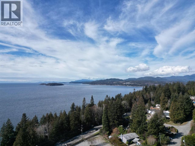 4934 Geer Road, Sechelt