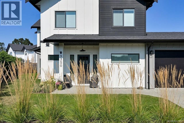 9350 East Saanich Rd, North Saanich