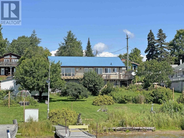 213 & 215 Main St, Rossport