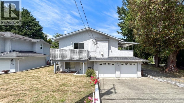 1988 Mctavish Rd, North Saanich