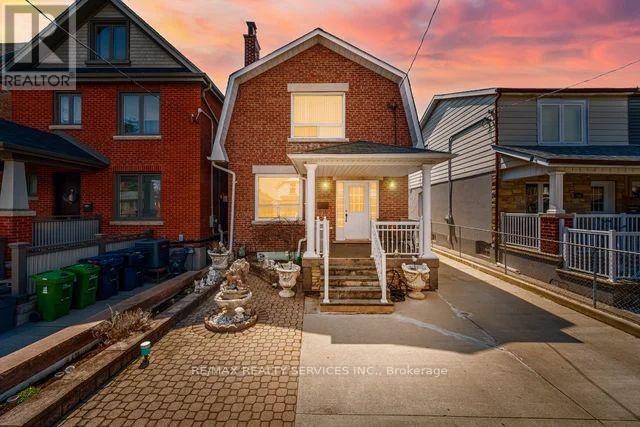 444 Maybank Avenue, Toronto (junction Area)