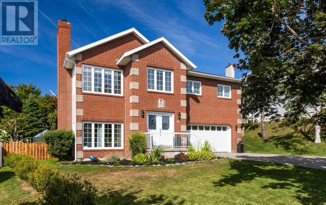 35 Sprucewood Drive, Yarmouth