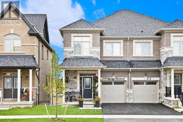 1073 Skyridge Boulevard, Pickering