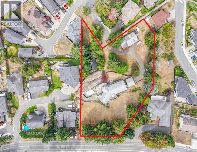 936 Walfred Rd, Langford