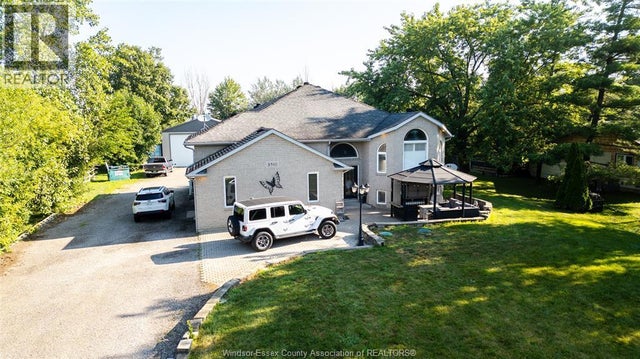 8510 Baseline, Windsor