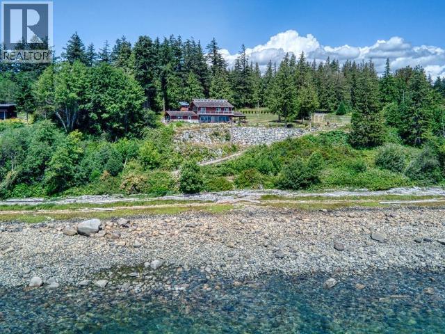 9771 View Road, Powell River